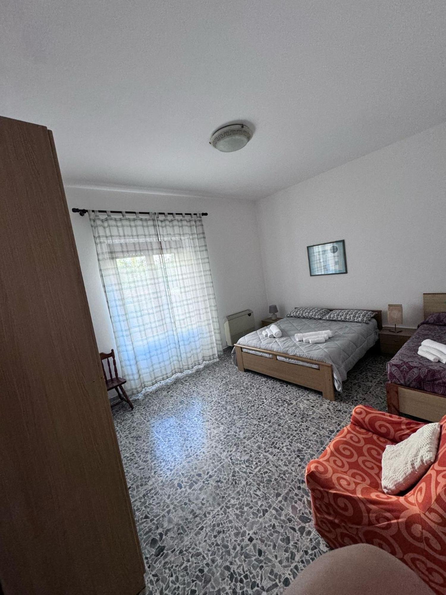 Pm 41 Via Ennio Porrino Guest House Alghero Esterno foto