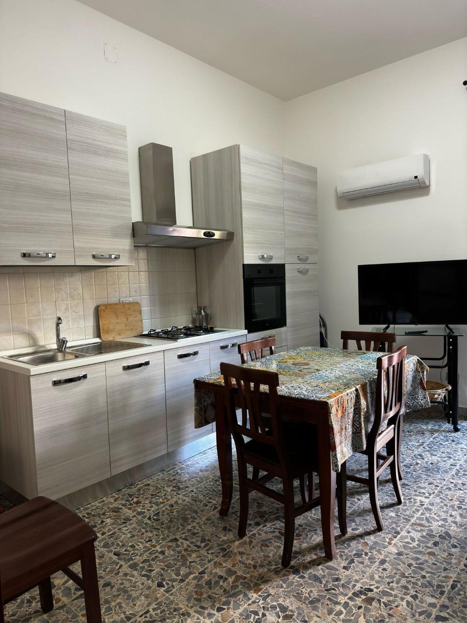 Pm 41 Via Ennio Porrino Guest House Alghero Esterno foto