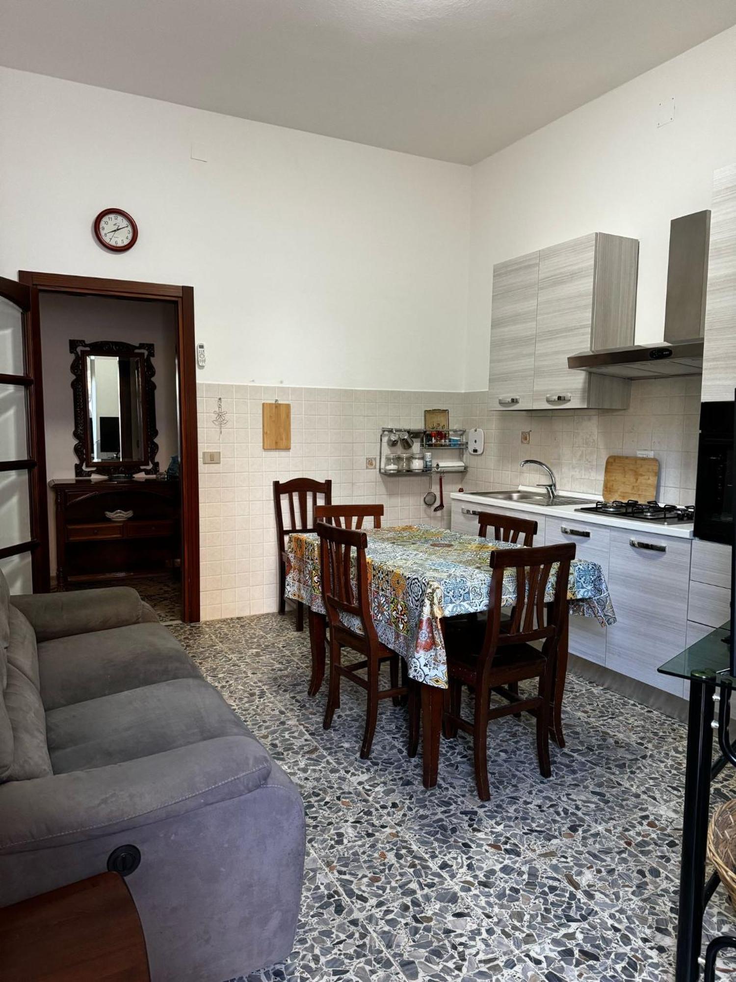 Pm 41 Via Ennio Porrino Guest House Alghero Esterno foto